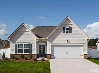 1464 Abercorn Ln, Sanford, NC 27330