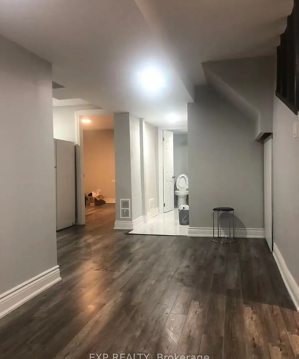 2 bed, $1,500 — Photo 2