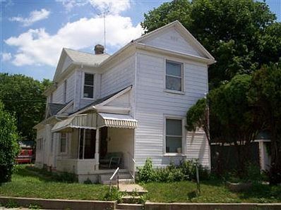 2nd image of 526 Geyer St