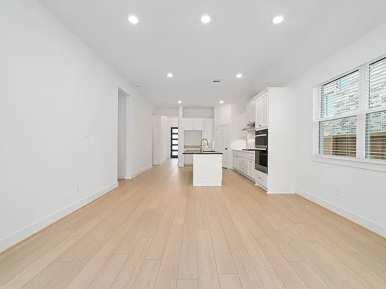 5177 Enchanted Pine Ct — Photo 10