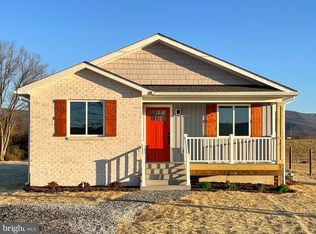 613 5th St, Luray, VA 22835