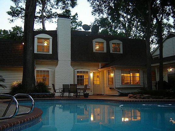3rd image of 13314 Saint Marys Ln