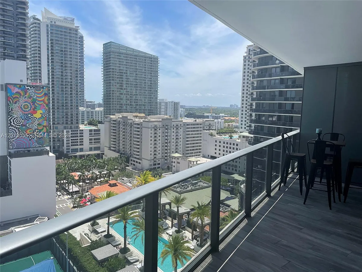 Building Photo - 801 S Miami Ave #1703