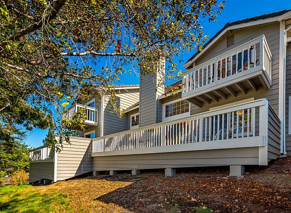3rd image of 1204 Linder Hill Ct