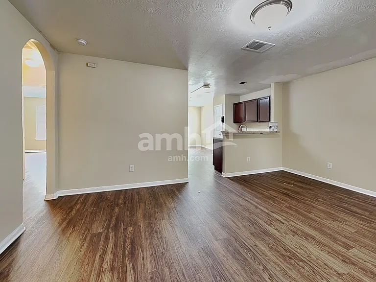 22270 Queenbury Hills Dr — Photo 6