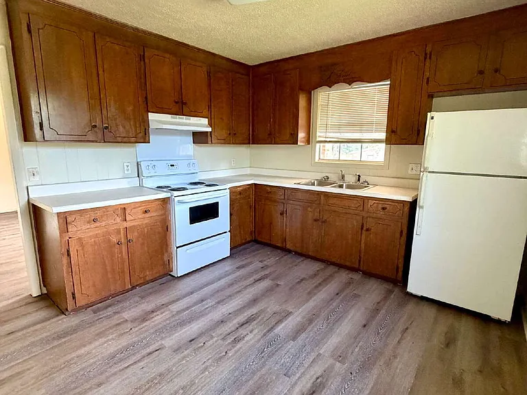 205 Daniel St #5 — Photo 5