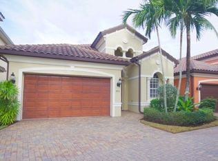 5721 Mango Cir, Naples, FL 34110