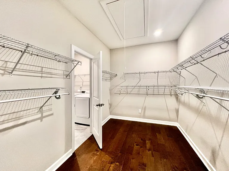 2108 Poplar Ridge Dr — Photo 21