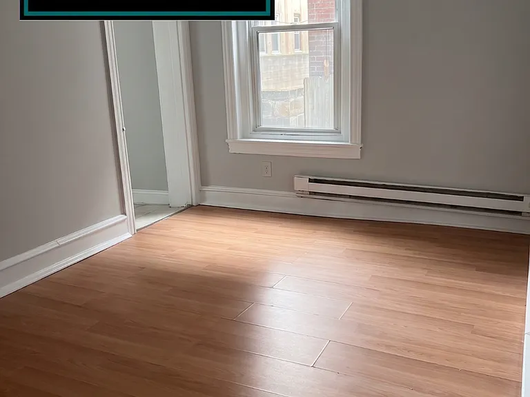 53 West Logan St. — Photo 2