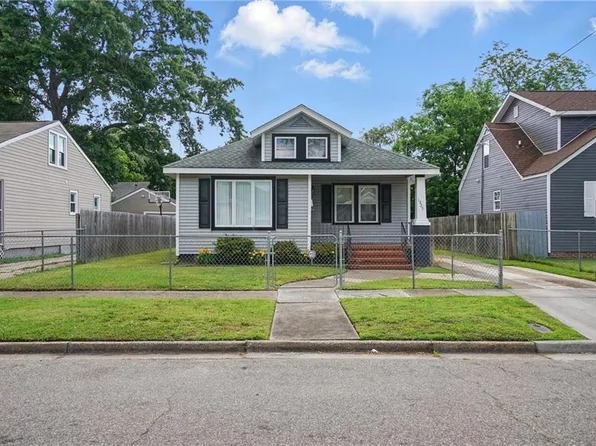 1829 Piedmont Ave, Portsmouth, VA 23704