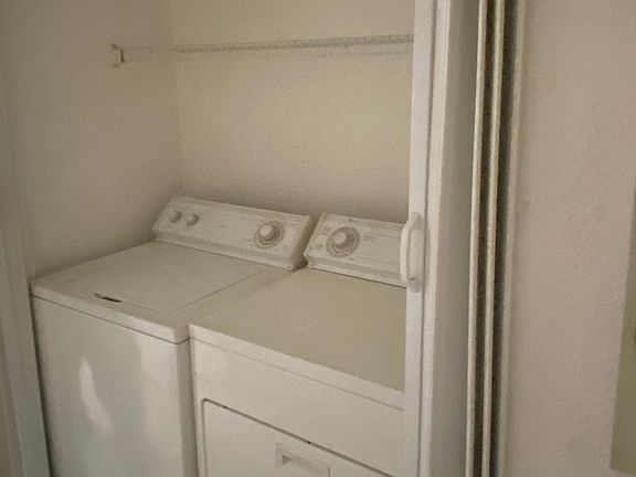 5th image of 5415 W Harmon Ave Unit 2044