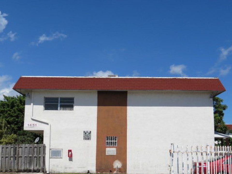 1st image of 1451 NE 150th St APT 104