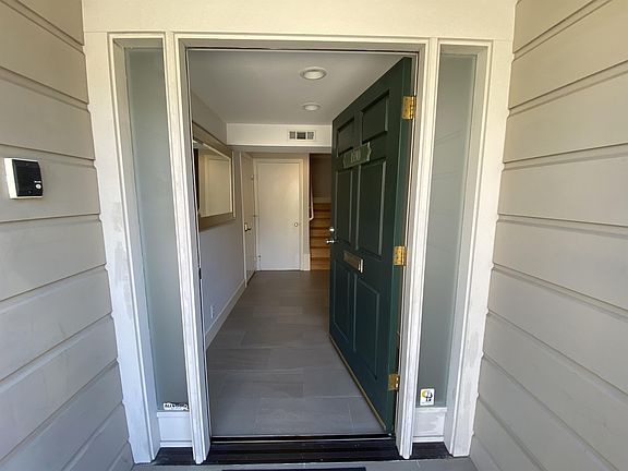 3rd image of 1590 Lyon St #1