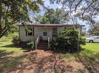 3859 Davis Rd, Macon, GA 31217