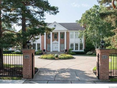 185 Lebrun Rd, Amherst, NY, 14226