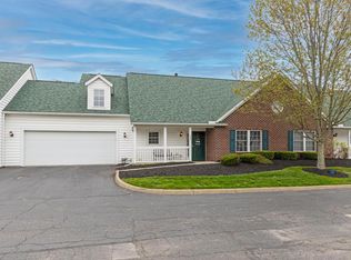 253 Village Dr, Johnstown, OH 43031