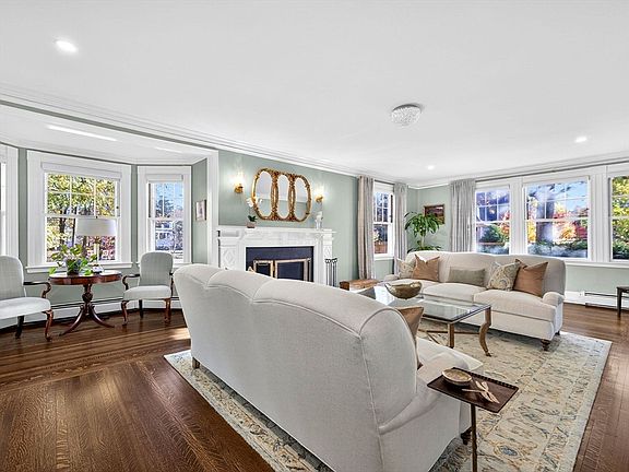5th image of 432 Dedham St