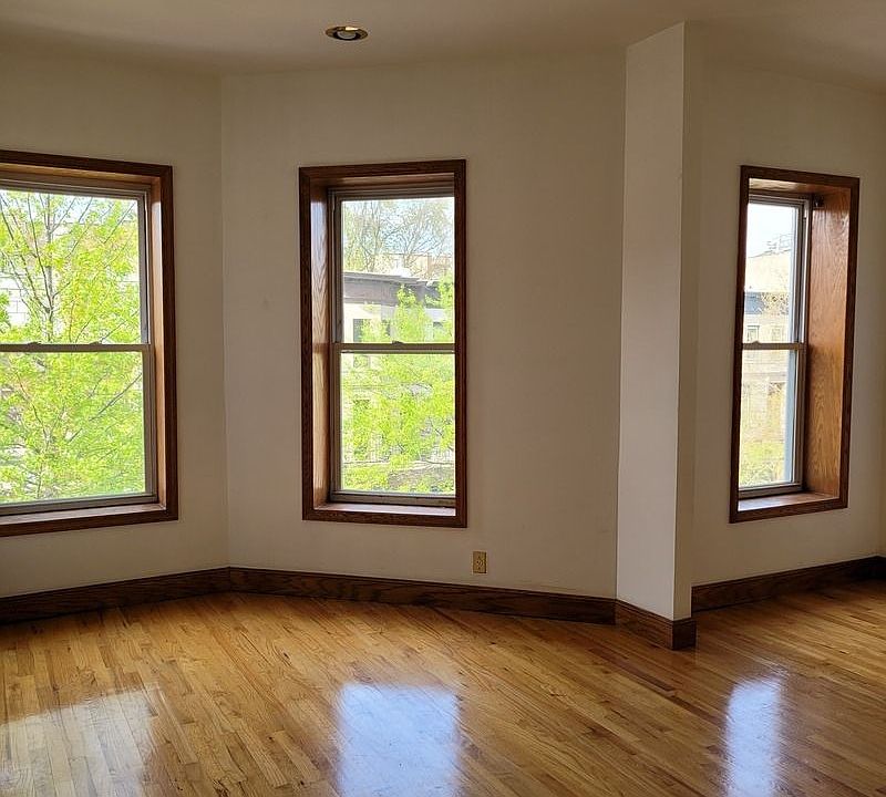 1st image of 860 Sterling Pl #3