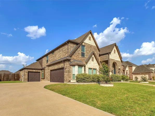 1209 Rogers Pkwy, Forney, TX 75126