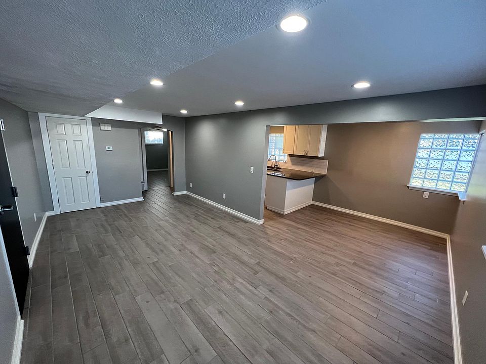 1st image of 1308 N 49th Ave APT 2