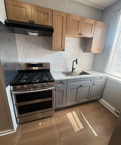 2502 N Calvert St #1 — Photo 13