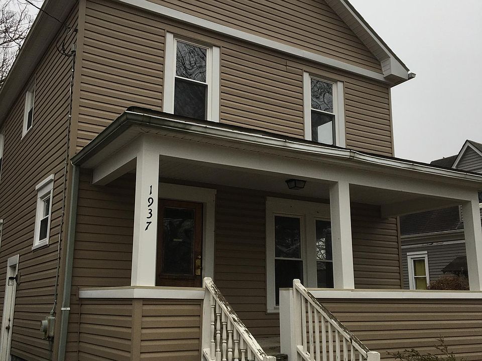 1st image of 1937 4th St