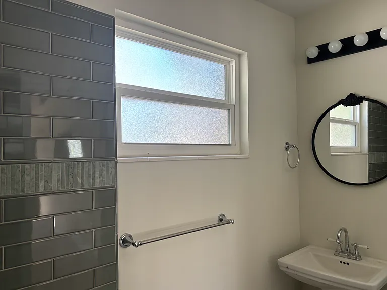 3114 W Debazan Ave — Photo 12
