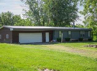 1165 E 250th St, Plymouth, IL 62367