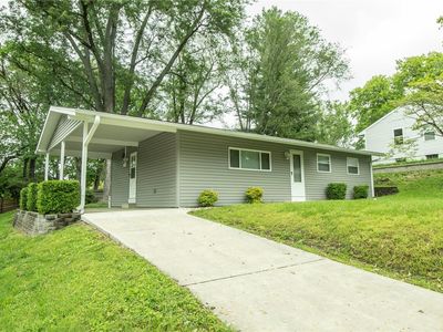 22 Robin Dr, Saint Charles, MO, 63301