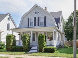 1521 Thurston Ave, Racine, WI 53405