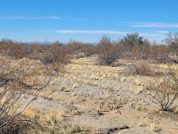 4th image of 11501 W Hunt Highway #-