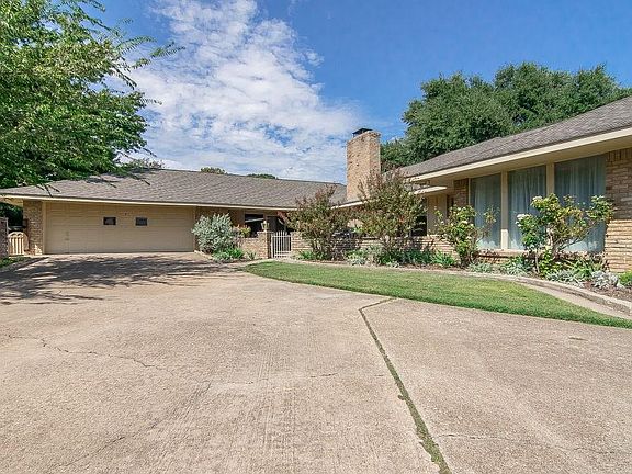 4th image of 103 Westwood Cir
