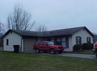 210 Lenox St, Garrett, IN 46738