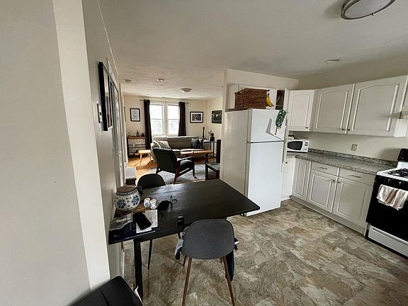 Kitchen to living room (floor 2)