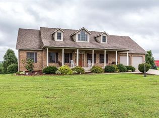 106 Palisades Pointe Dr, Lancaster, KY 40444