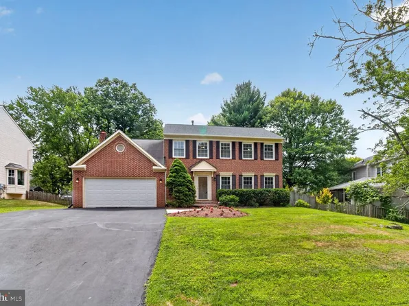 4224 Thorncroft Ter, Olney, MD 20832