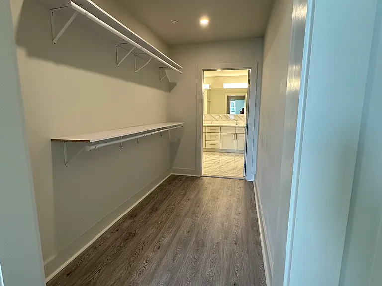 471 Washington St #202 — Photo 8