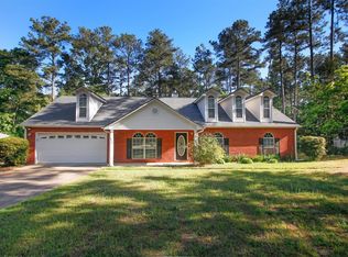 7118 Tara Dr, Villa Rica, GA 30180
