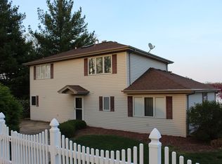 7568 N Anderson Dr, Walkerton, IN 46574