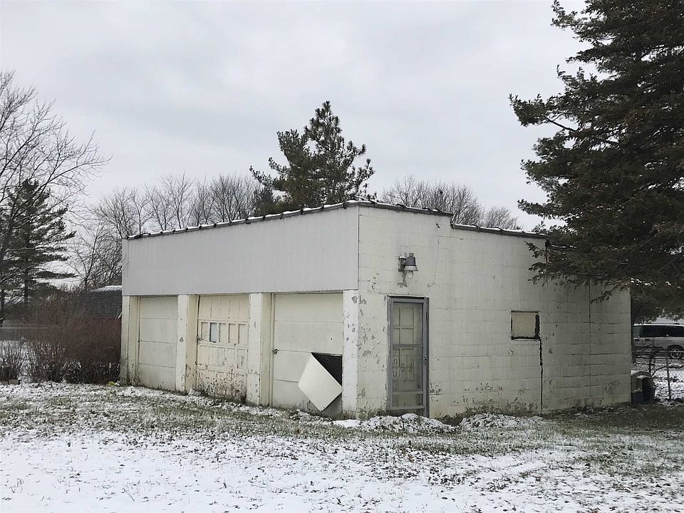 2nd image of 1000 S Wayne St