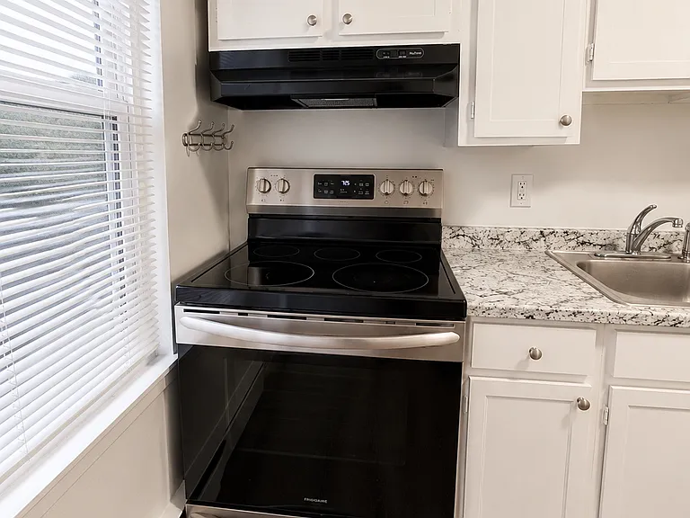 315 Garden St #1R — Photo 2