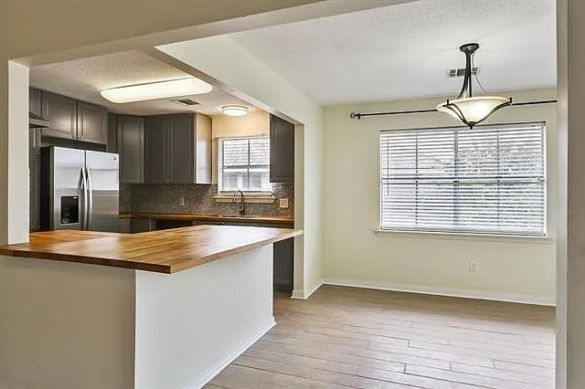 30 Cypress Grove Ct #20 — Photo 6