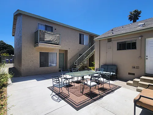1829 Hornblend St #A Photo 1