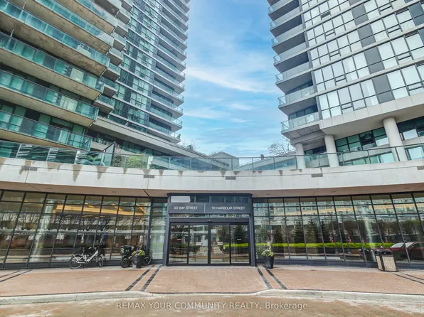 33 Bay St, Toronto, ON