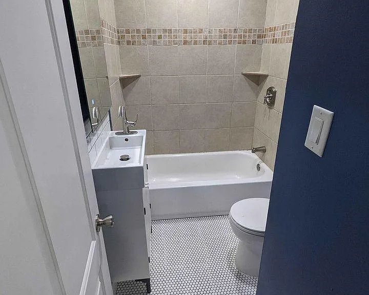 1154 W 2nd Pl — Photo 19