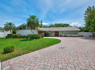 1752 Ardley Pl, North Palm Beach, FL 33408