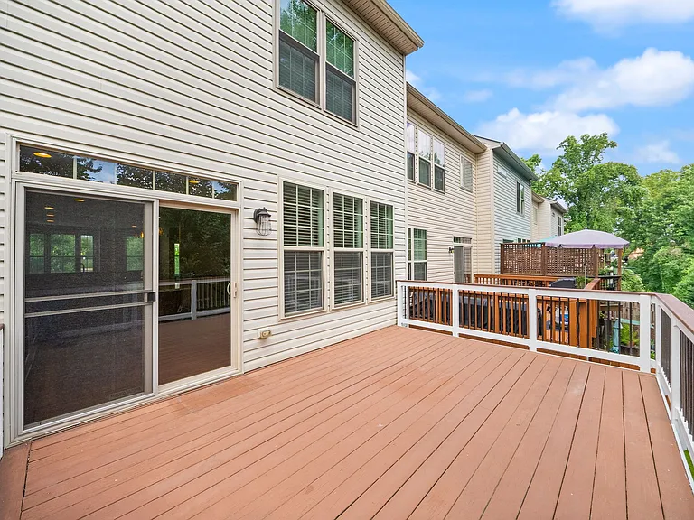 1431 Occoquan Heights Ct — Photo 12