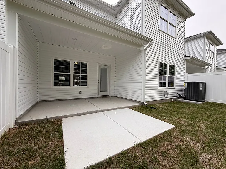 1850 Madison St #203 — Photo 20