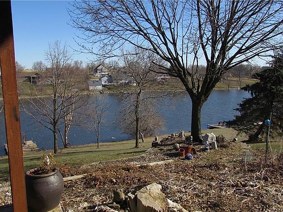 3rd image of 1465 S Shore Dr