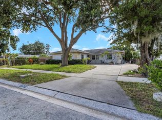 1503 Fox Run Dr, Tarpon Springs, FL 34689